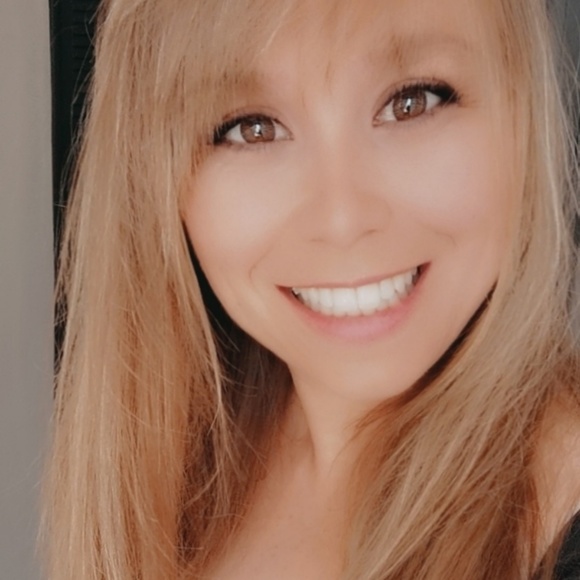 Meet your Posher, Tara - Picture 1 of 1